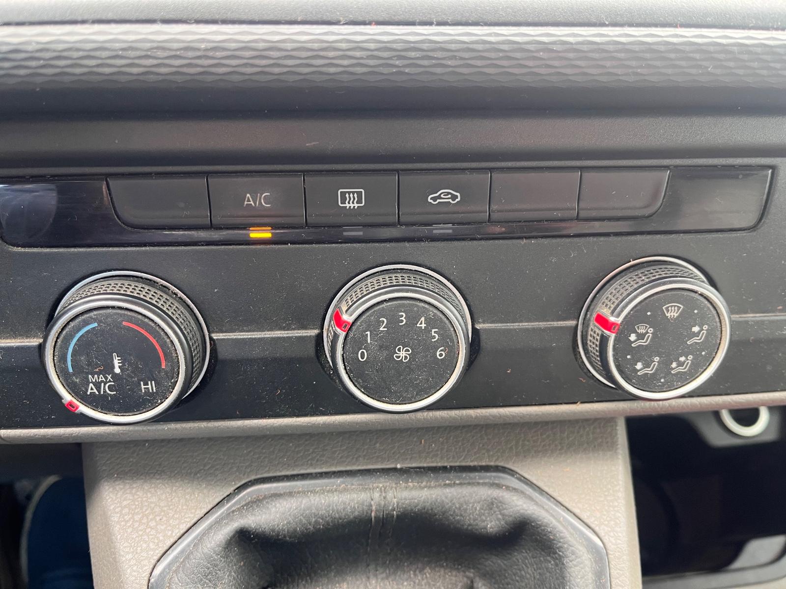 Volkswagen T6.1 Transporter Pritsche Doppelkabine lang FWD