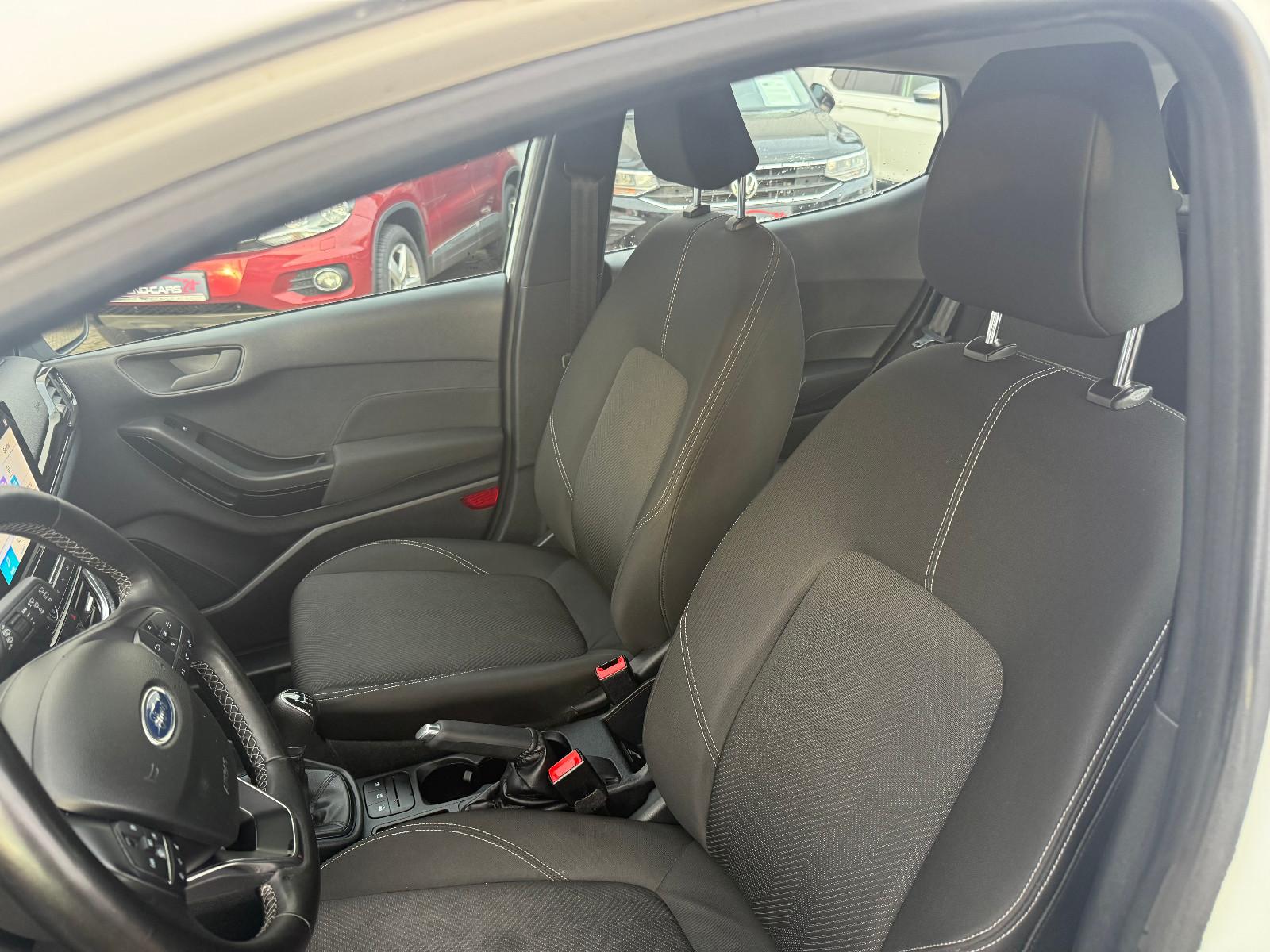 Ford Fiesta Cool & Connect