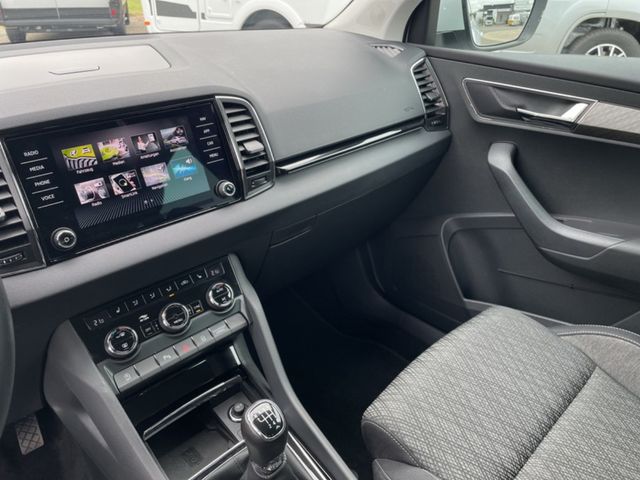 Skoda Karoq 1.5 TSI Style MATRIX NAVI ACC SHZ ALU