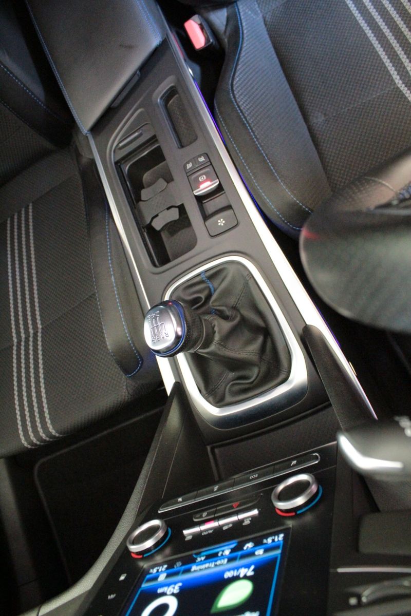 Fahrzeugabbildung Renault Megane ENERGY TCe 130 GT Line   AHK*