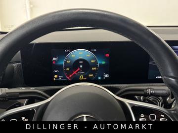 صورة مصغرة 12 لـ 2021 Mercedes-BENZ A 220
