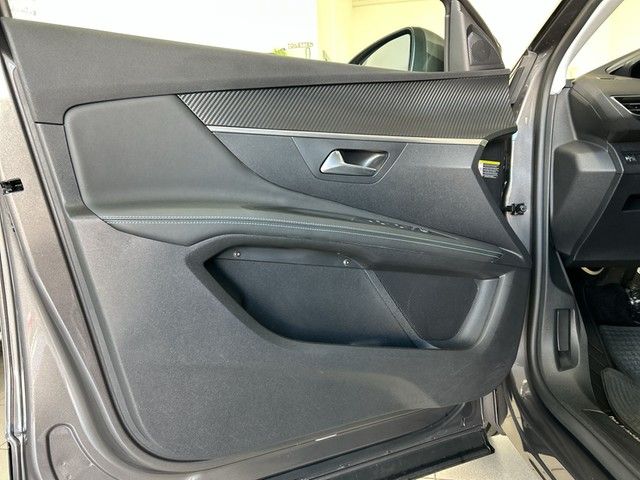 3008 Hybrid Allure