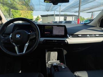 BMW 223d xDrive Active Tourer Head-Up DAB LED WLAN
