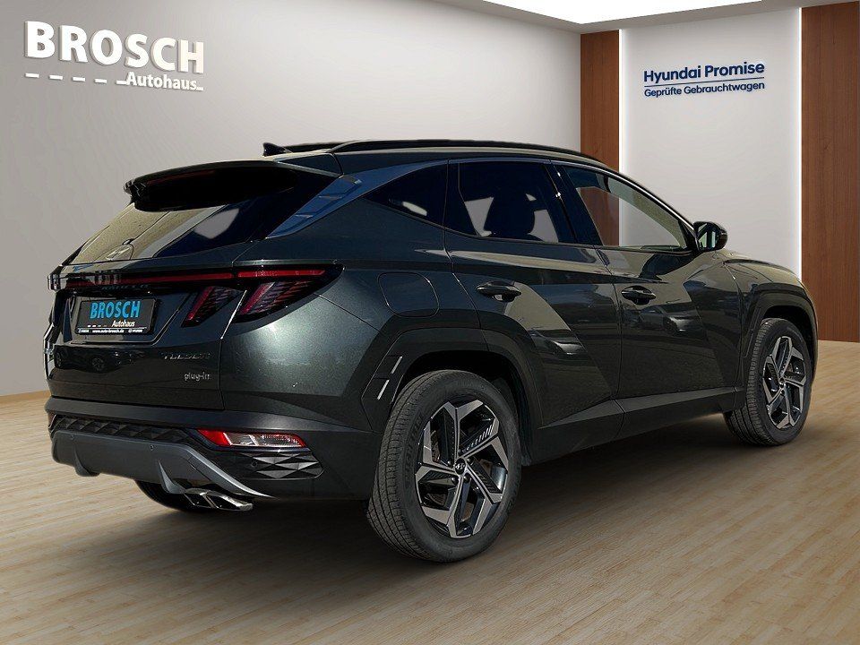 Fahrzeugabbildung Hyundai TUCSON PHEV 1.6T 4WD TREND ASSIST-P 1HD GARANTIE