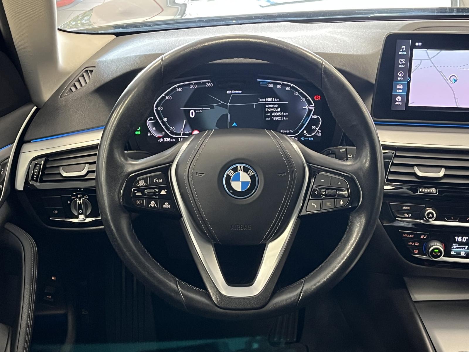 BMW 530 E TOURING 292CH - BUSINESS - LIVE COCKPIT - CHAUFFAGE STATIONNAIRE - 49.916 KMS