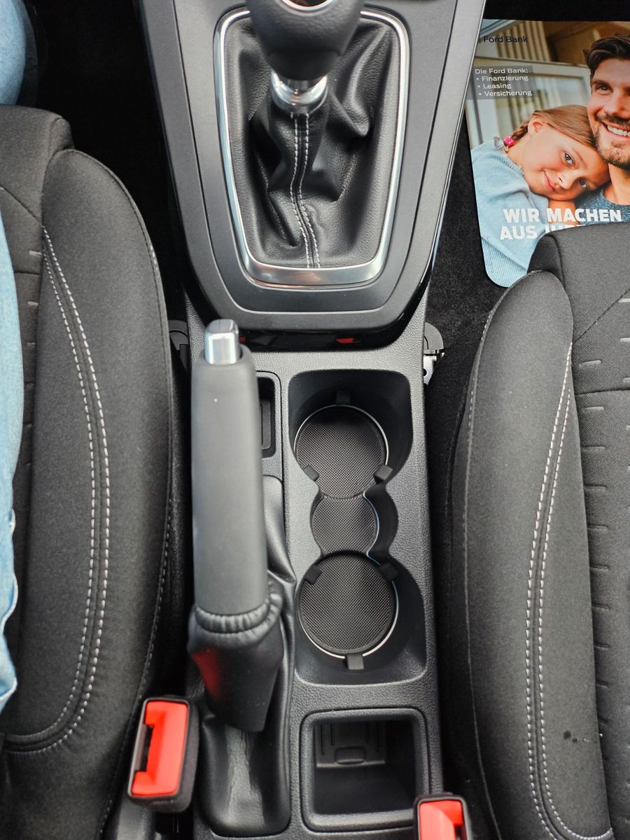 Fahrzeugabbildung Ford Puma Titanium