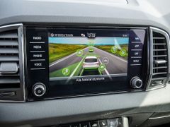 Foto Nummer 9: SKODA Karoq