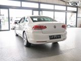 Volkswagen Passat 1.4 TSI ACT (BlueMotion Technology) - Volkswagen Passat mit Benzin-Antrieb: Limousine, 1.4