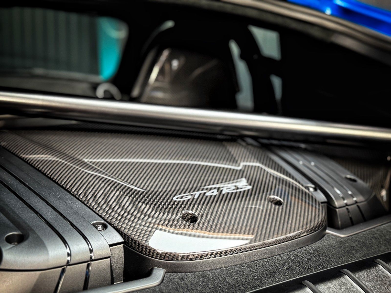 Fahrzeugabbildung Porsche Cayman GT4 RS