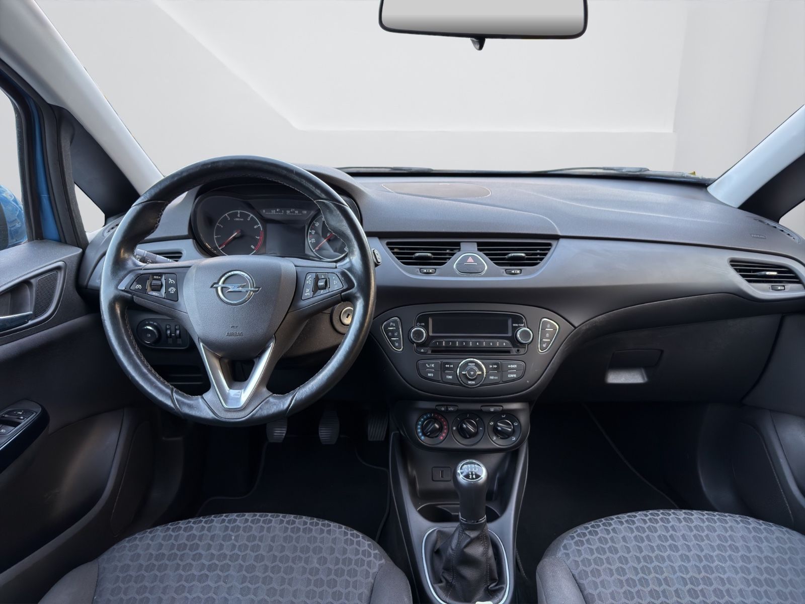 Fahrzeugabbildung Opel Corsa E Edition | 2.Hand | Sitzheiz* | 1.4L |