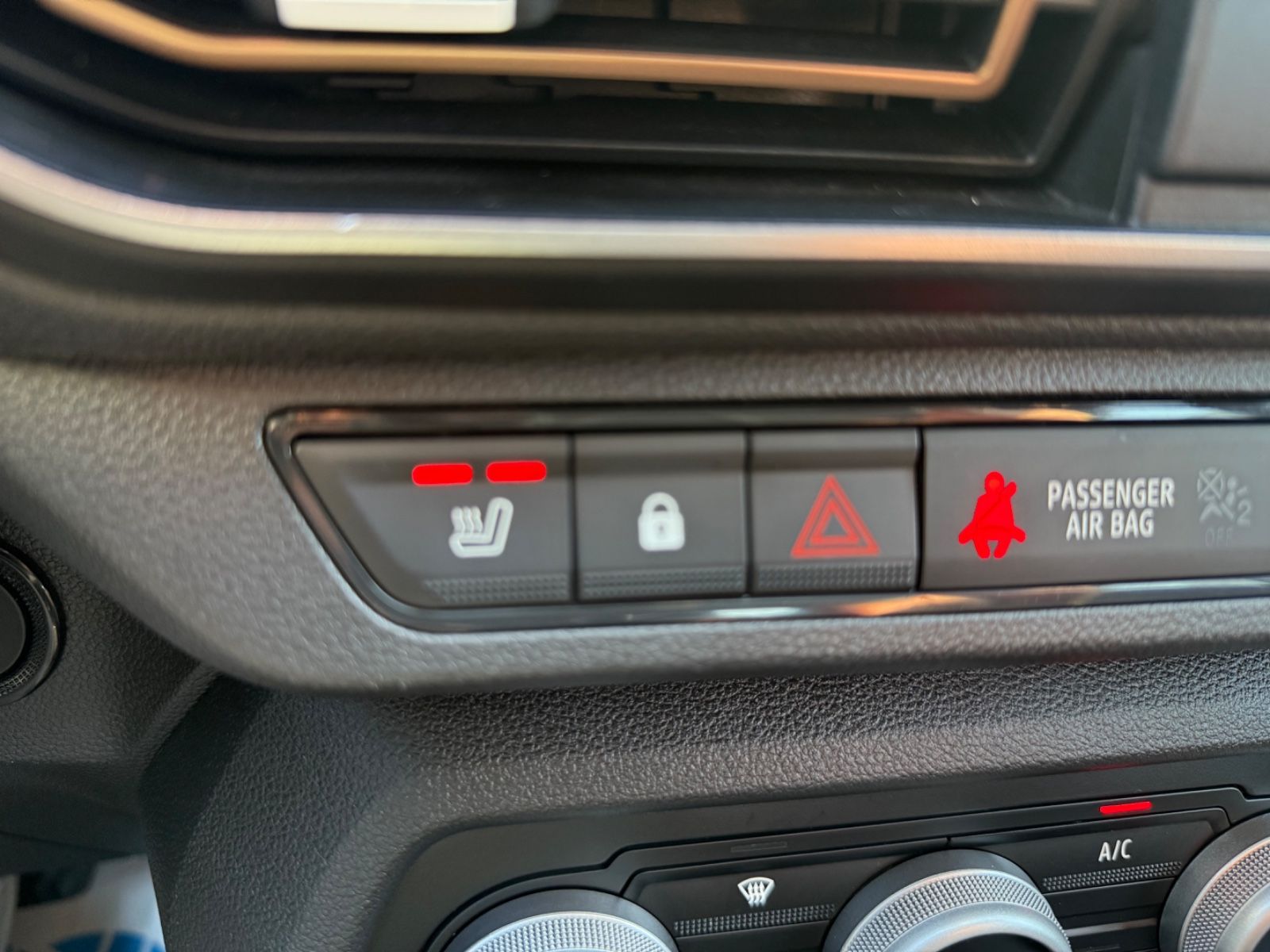 Fahrzeugabbildung Dacia Sandero III Stepway Extreme CVT, WENIG KM!