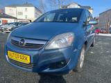 Opel Zafira 1.8 7-Sitzer *AHZV,Navi,Bi-Xenon, Nr. 71 - Opel Zafira Gebrauchtwagen in Dresden