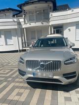 Volvo XC90 Vollaustatung - Volvo XC90 Gebrauchtwagen in Stuttgart