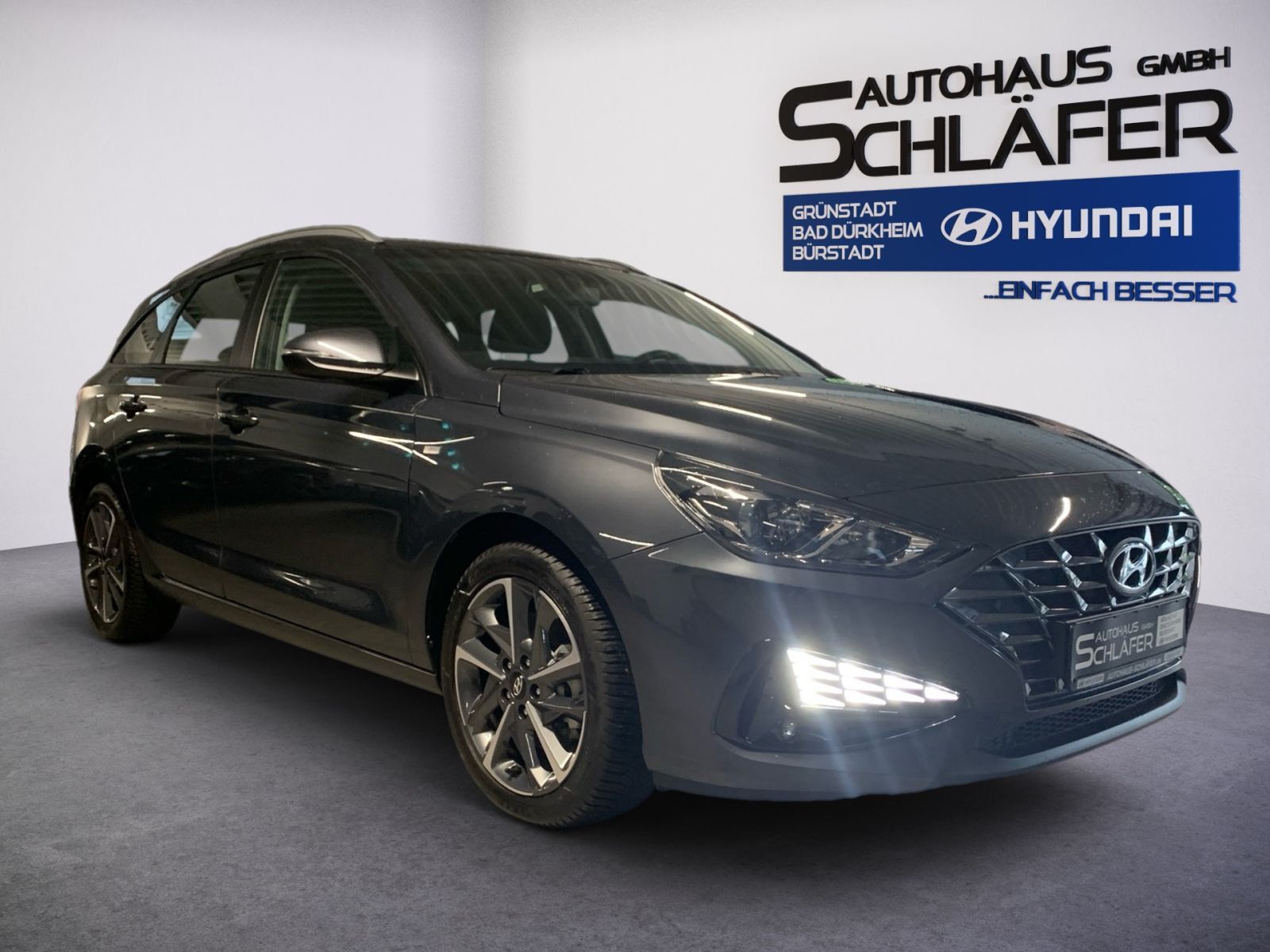 Fahrzeugabbildung Hyundai i30 Kombi 1.5 T-GDI 7-DCT Trend Mild-Hybrid Navi