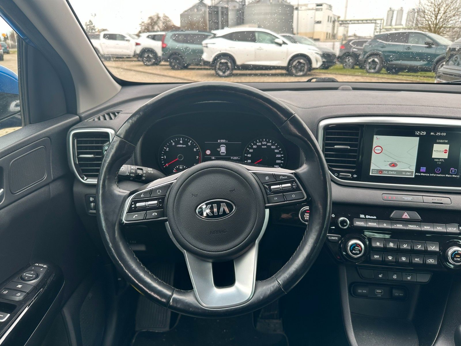 Fahrzeugabbildung Kia Sportage Dream Team 2WD