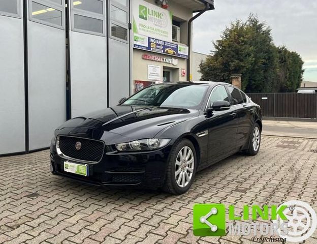 Jaguar JAGUAR XE 2.0 D 180 CV aut. Pure