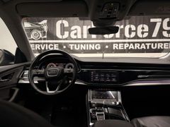 AUDI Q8 55 TFSI quattro LENKRAD-,SITZHZG AHK HEADUP