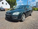 Ford Focus 1,6 Ti-VCT Titanium NEUE TÜV*KLIMA*2 HAND - Ford Focus aus 2005: 1.6