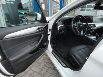BMW 520 - 12