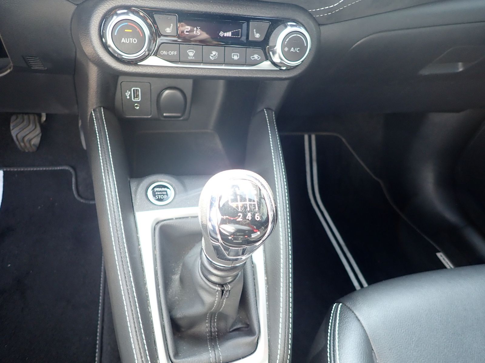 Fahrzeugabbildung Nissan Micra N-Sport 117 PS,BOSE,SHZ,PDC