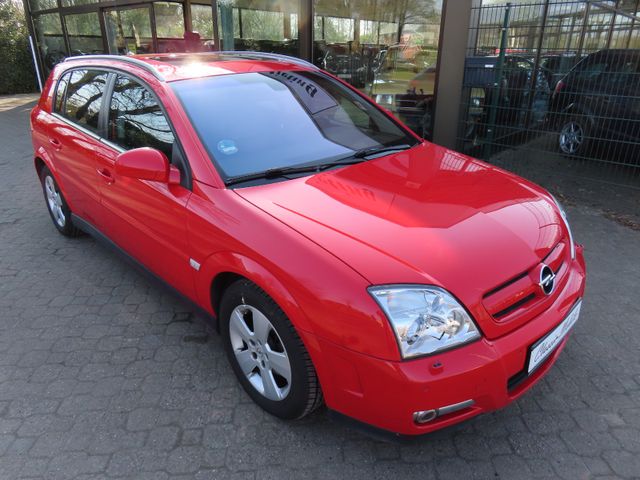 Opel Signum 2.2 Cosmo