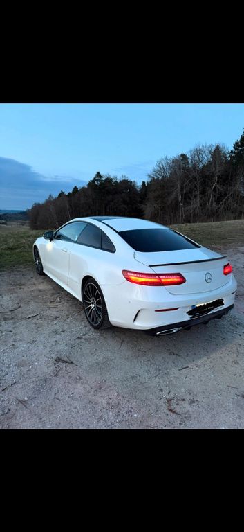 Image of Mercedes-Benz E 350