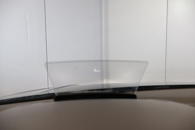 Volkswagen Tiguan 2.0 TDI Comfortline HUD+ACC+SIDE+PANO+AHK