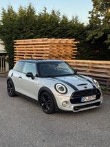 MINI Cooper S LCI DKG 8 Fach bereift Scheckheft LED - MINI MINI Gebrauchtwagen in Mannheim