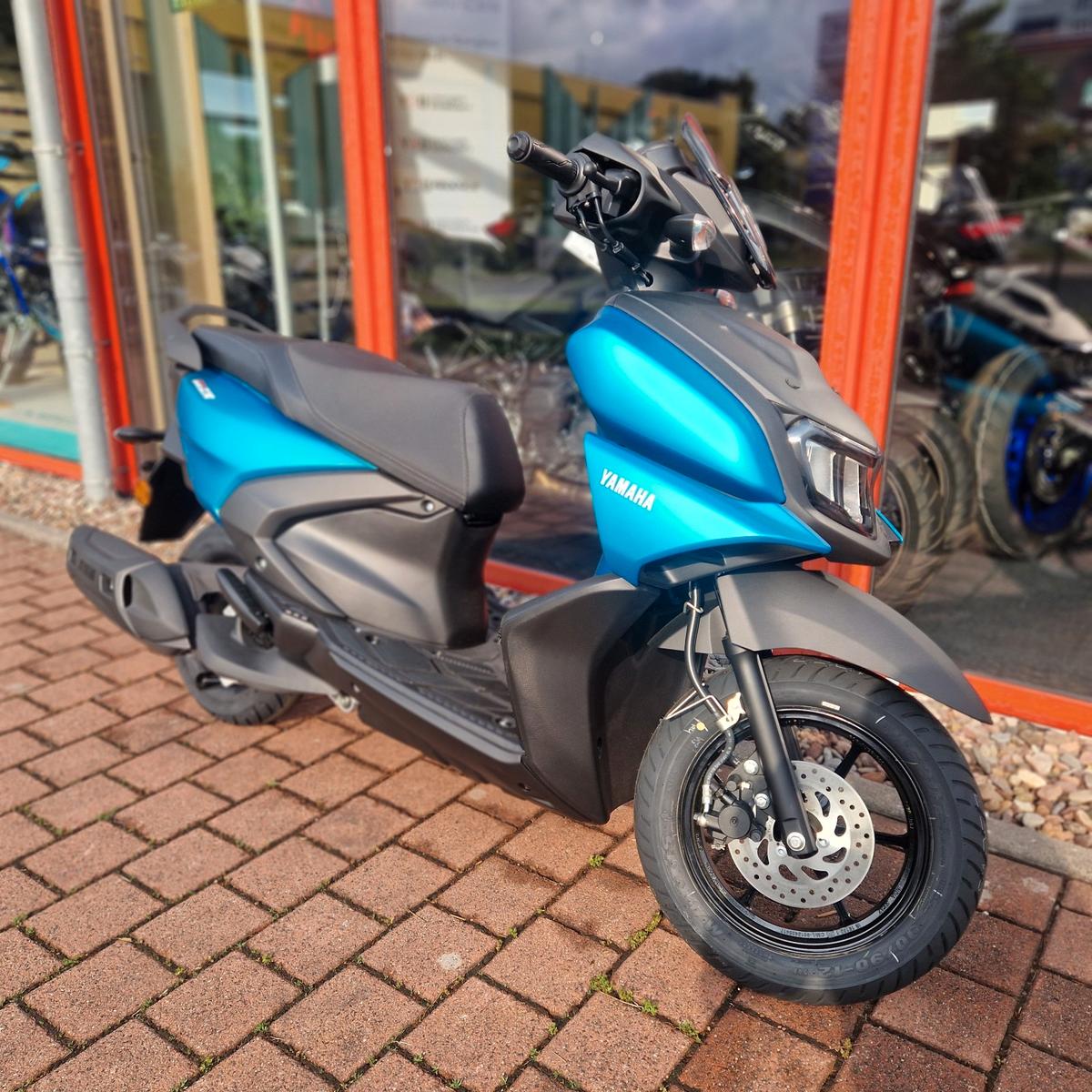 Yamaha RAYZR  125