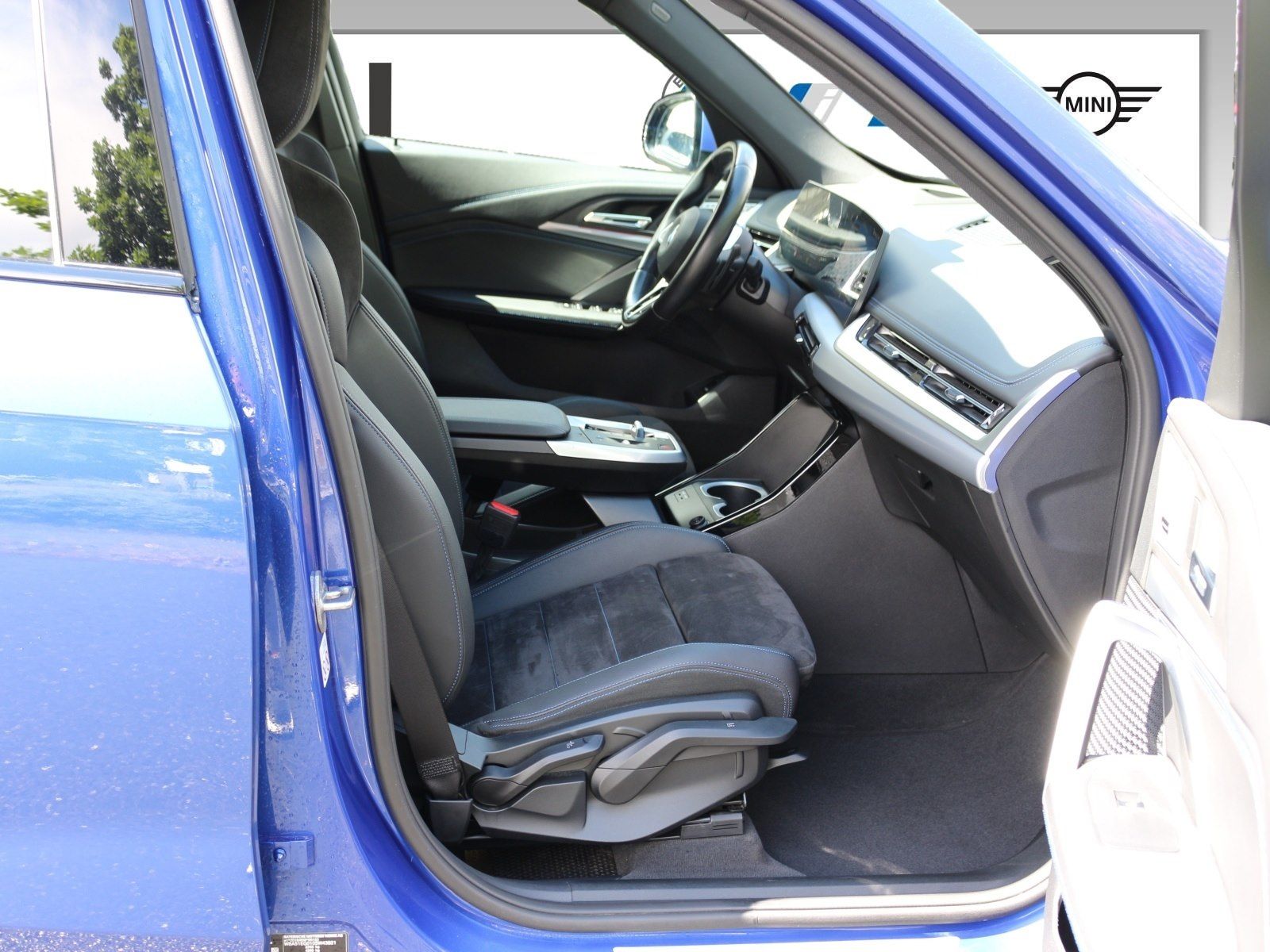 BMW X1 xDrive23d M Sport Head-Up AHK HiFi foto 8