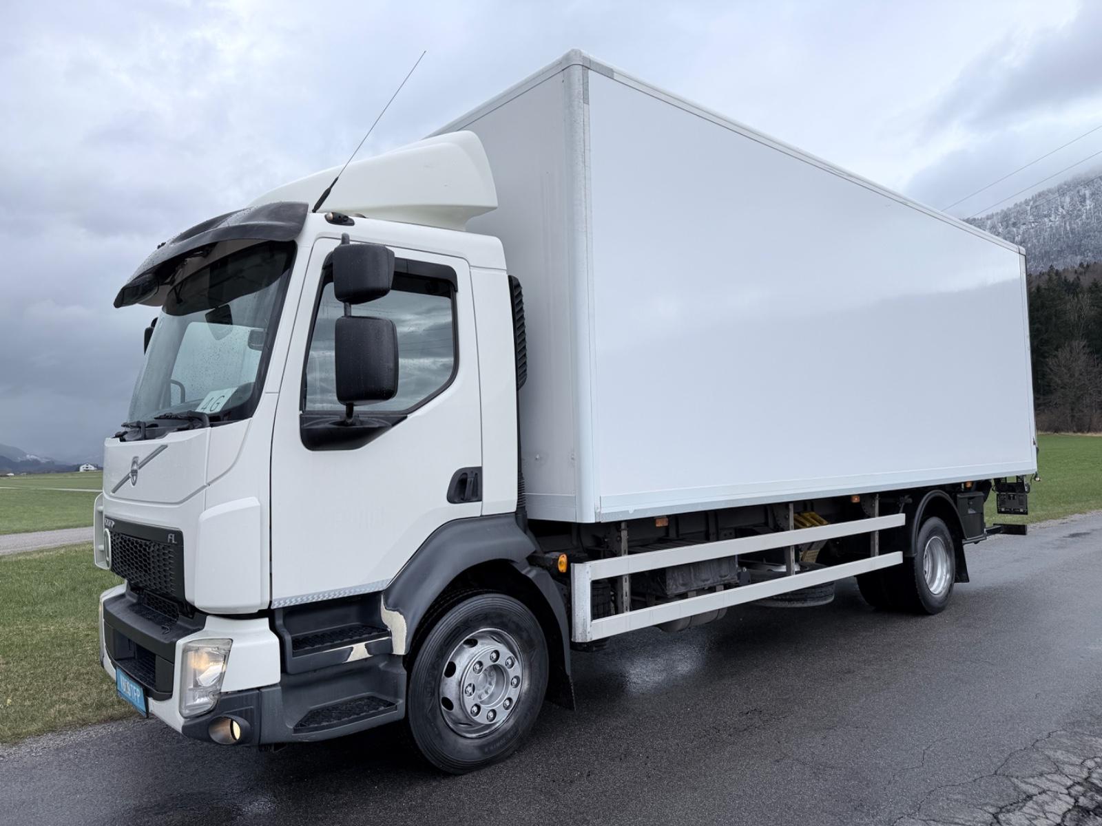 Volvo FL250 Euro 6 Koffer +LBW Bj-2014