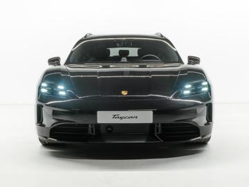 صورة 8 لـ 2025 Porsche TAYCAN
