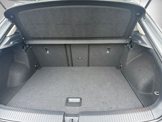 T-Roc 2.0 TDI DSG STYLE AHK+KAMERA+LED+NAVI+SIHZ