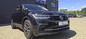 Volkswagen Tiguan - 7