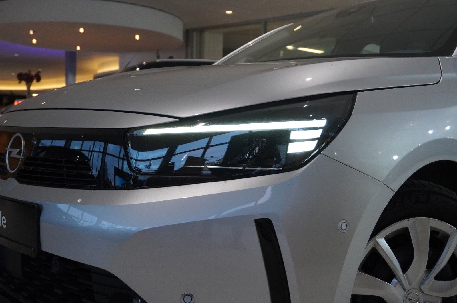 Fahrzeugabbildung Opel Corsa F 1.2 "FACELIFT" NAVI/LED/KAMERA/VIRT./SHZ