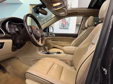 Jeep Grand Cherokee - 7