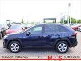 Toyota RAV4 2.0 4x2 Team Deutschland - Toyota RAV 4 mit Benzin-Antrieb: Geländewagen