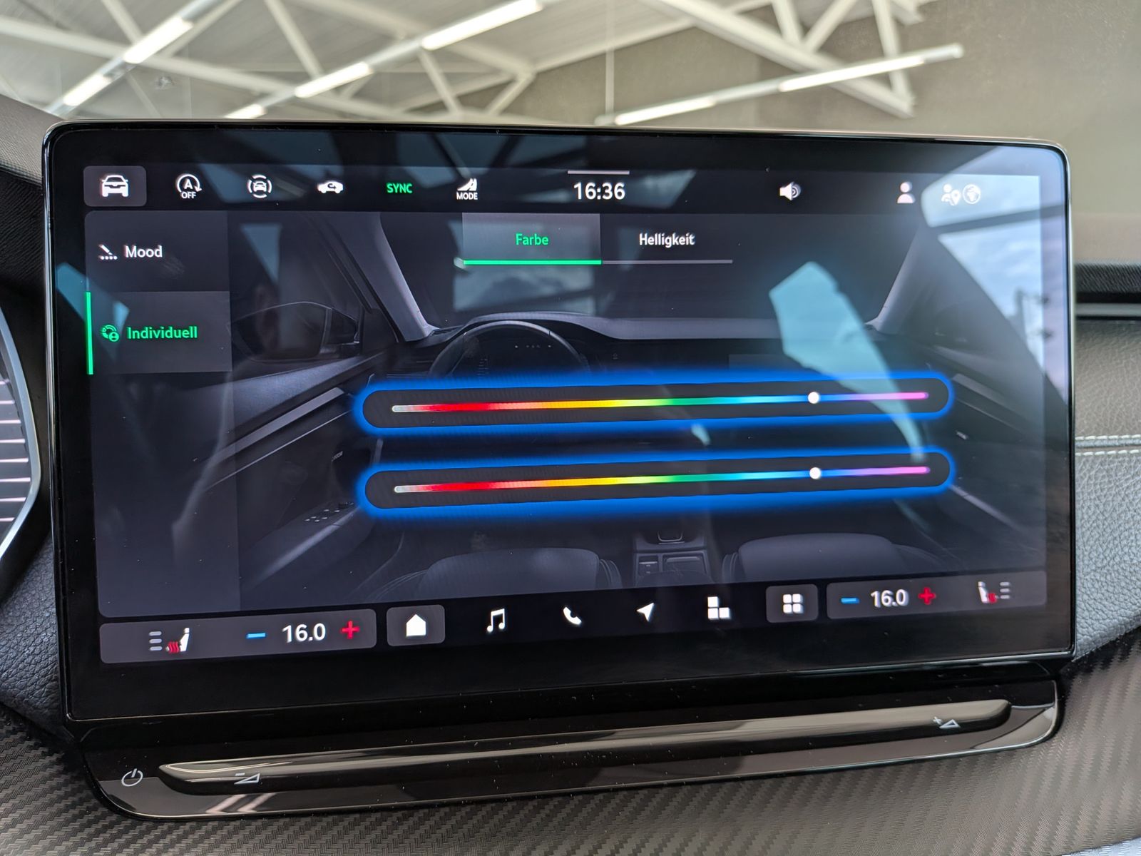 Fahrzeugabbildung SKODA Octavia 2.0 TDI Sportline Matrix Canton Pano ACC