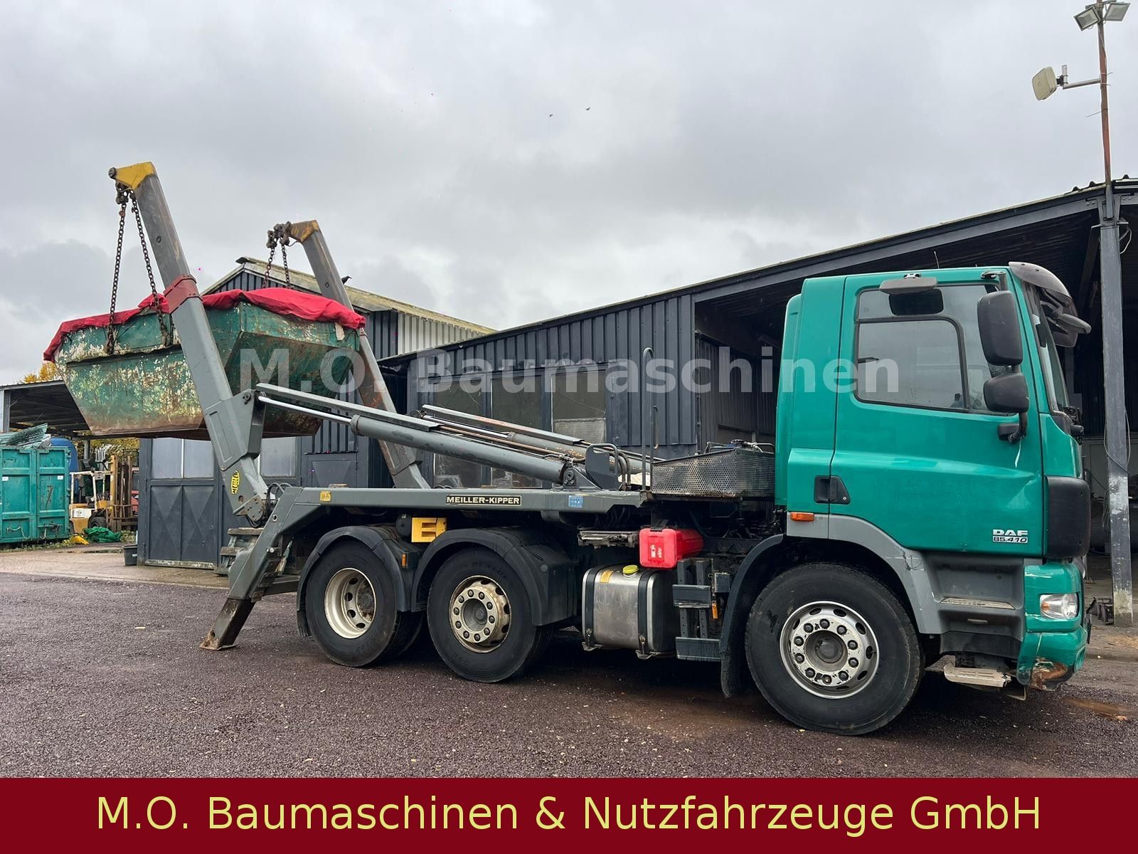 Fahrzeugabbildung DAF CF 85.410 T / AC / Euro 5 /6x2 /