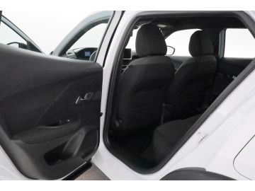 Peugeot 2008 - 12