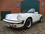 Porsche 911 3,2 Carrera Cabriolet in grandprix weiß - Porsche Oldtimer: Carrera