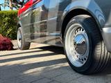 Volkswagen T5 Caravelle TDI 2.0   140PS LEDER - Gebrauchtwagen in Frankreich