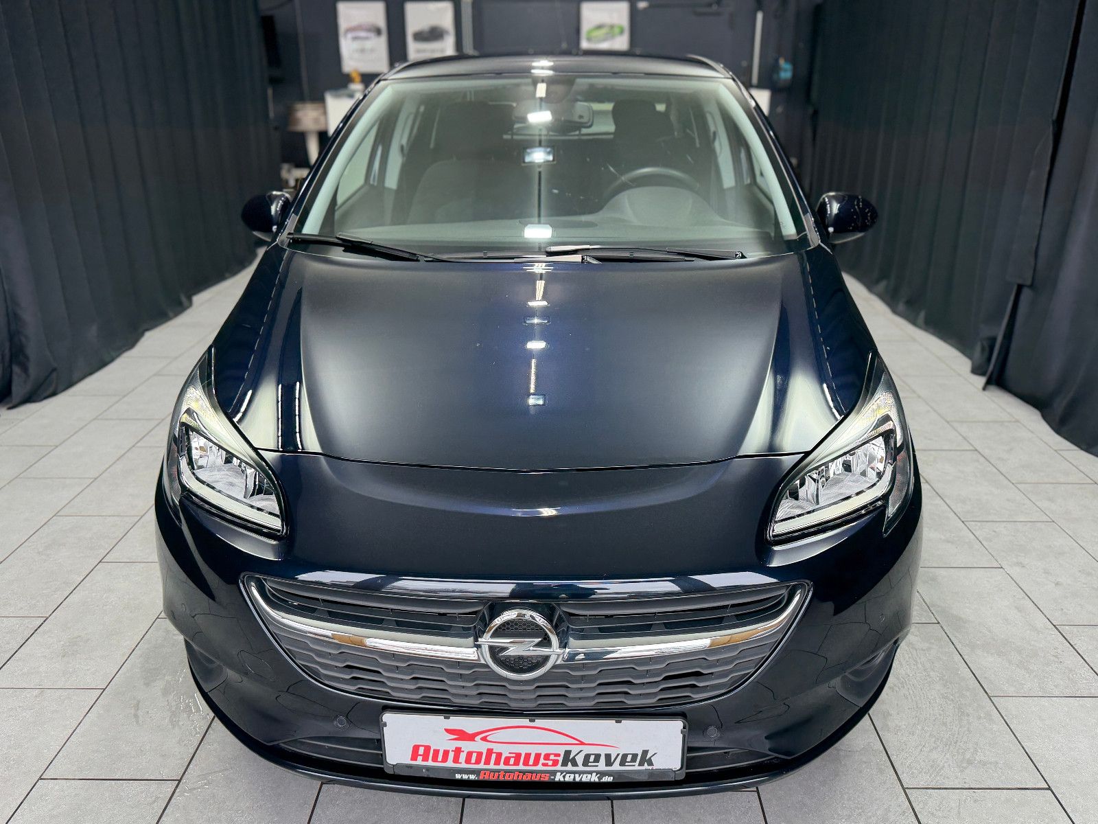 Fahrzeugabbildung Opel Corsa E|Automatik|RF-Kamera|Heizung|Bluetooth