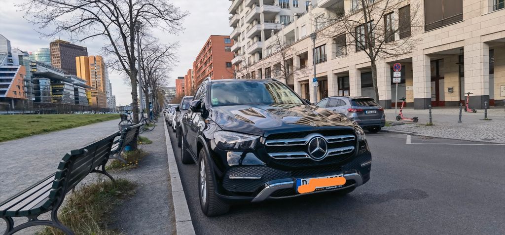 Image of Mercedes-Benz GLE 350