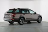 Skoda OCTAVIA SCOUT 1.8TSI DSG 4X4 LED+NAVI+SCHECKHEFT - Skoda Octavia mit Benzin-Antrieb: Automatik