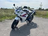 Honda CBR 125R - HONDA CBR125R