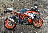 KTM RC390R, RC 390R , 1 von 500. wenig KM - KTM RC
