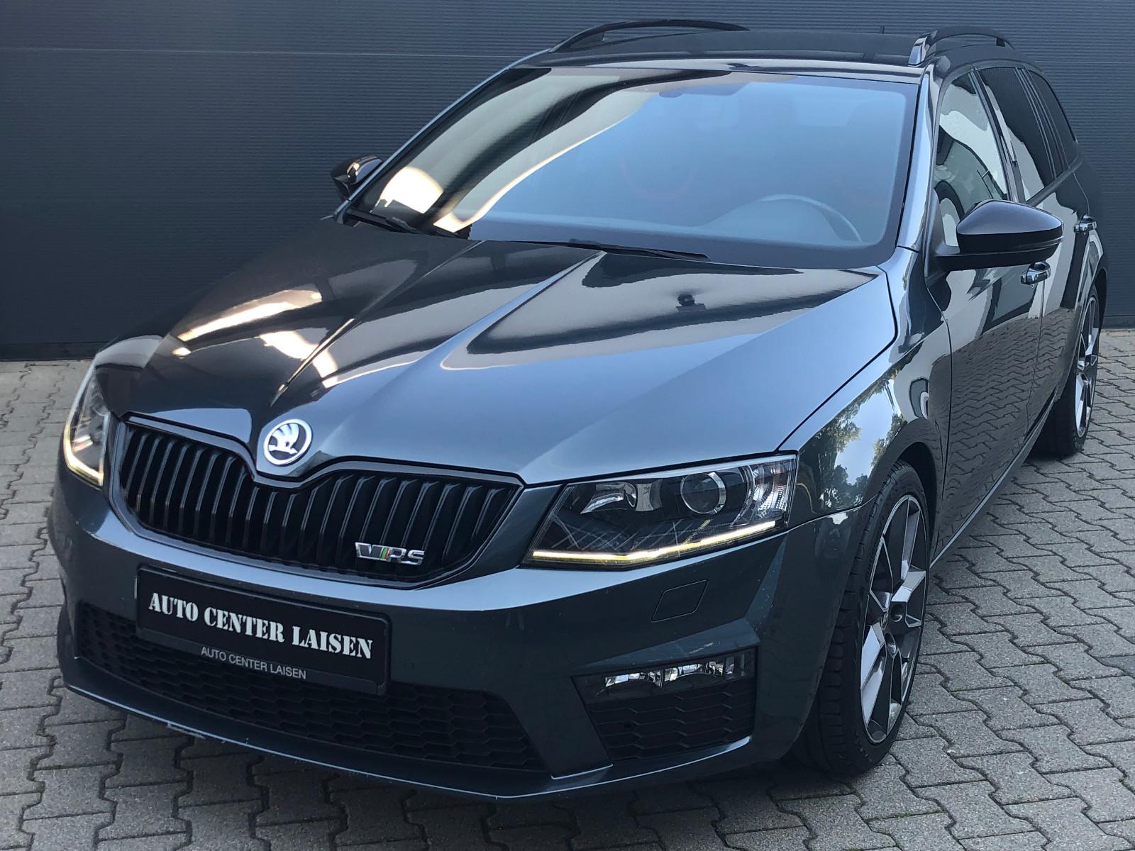 Skoda Octavia Combi RS 4x4 DSG Navi Leder AHK BiXenon