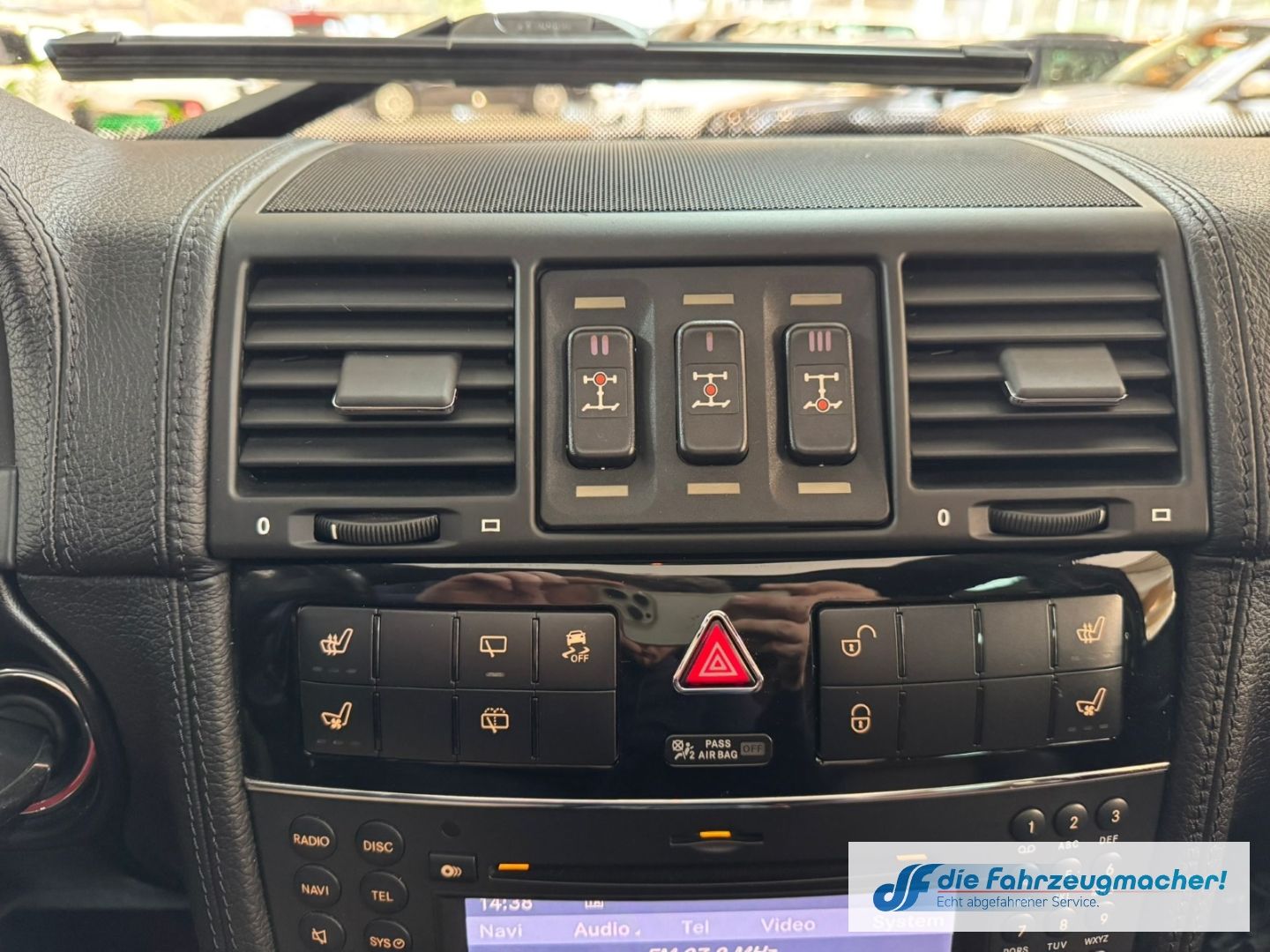 Fahrzeugabbildung Mercedes-Benz G 350 Station Brabus AHK Navi Leder Memory Sitze