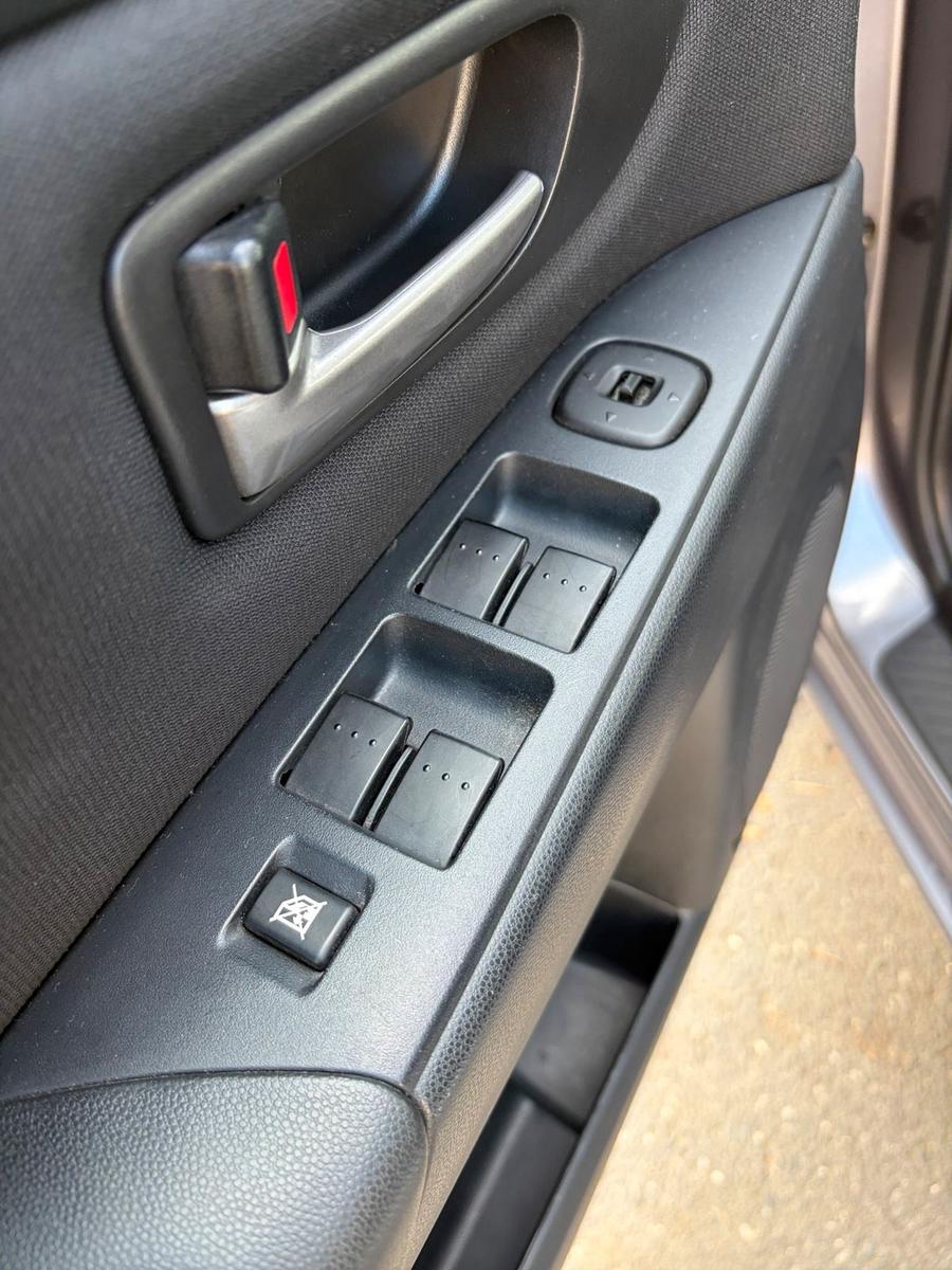 Mazda 3 2005 — photo 8